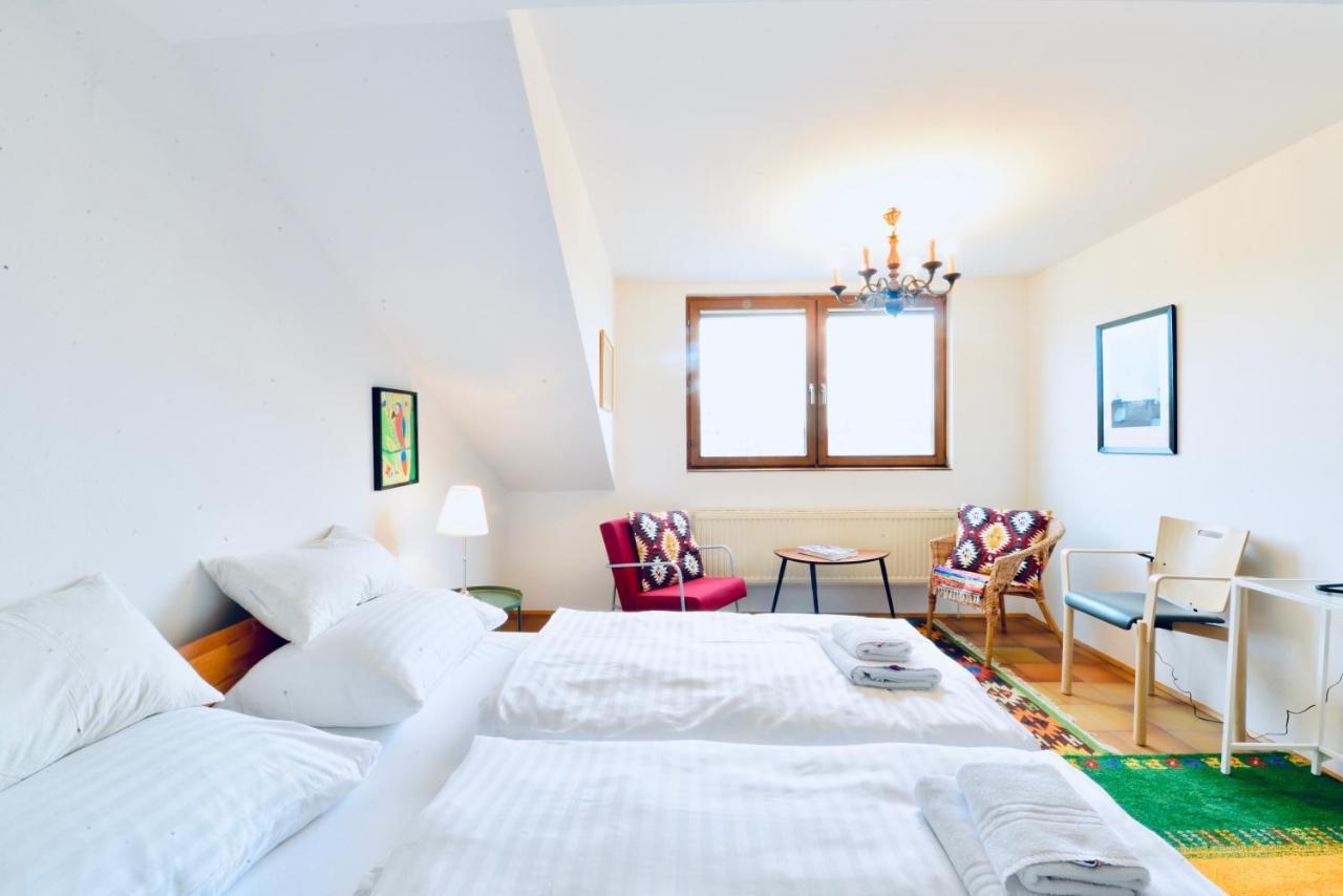 Charming Attic Apartment Near Messe Wien And Center Zewnętrze zdjęcie